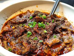 水煮牛肉-尘香•传统川菜(创汇首座店)