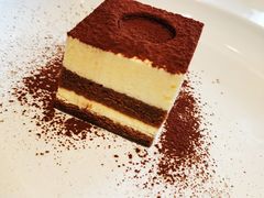 -必胜客(新中纬店)