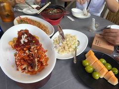 -吴越荣记苏州菜·松鼠桂鱼100%活鱼现做(斜塘老街店)