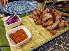 -乡村馕坑肉·烧烤·新疆菜·本地人更爱吃(阿勒泰首店)