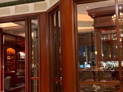 -广州富力丽思卡尔顿酒店