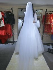 点击看大图 婚纱-爱伊人婚纱礼服美妆馆
