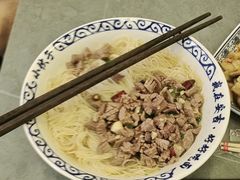 -梅溪·小伙子干挑面(安吉总店)