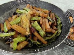 -天天向上素食餐厅(五台山店)