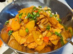 -三湘四水正宗湘菜(君峰路店)