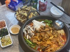 辣炒牛杂锅-屋里家延边朝鲜族冷面(南园店)