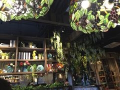 -春天里·老街坊餐厅(港隆广场店)