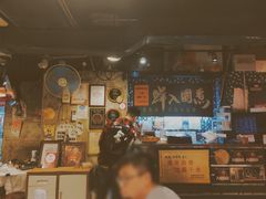 大堂-鲜入围煮花胶鸡海鲜火锅