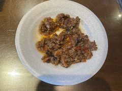 -富正毅三下锅·湘西韵味(天门山索道店)