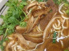 -小马牛肉面·牛骨熬制(南京博物院店)