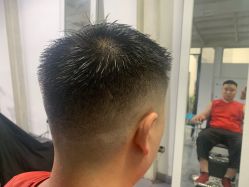 -贝勒爷专业男发