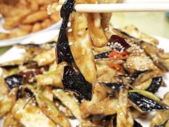 -雪湖煜辰鱼头老店(雪野湖店)