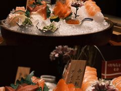 秒懂三文鱼-文三酒肆自助放题(新街口友谊广场店)