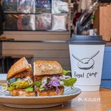 成都首家以贝果三明治主题的转角咖啡店