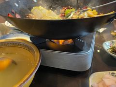 -富正毅三下锅·湘西韵味(天门山索道店)