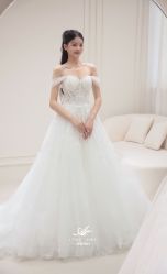 -LOVE SHINE婚纱·红鼎庄龙凤褂·妈妈装定制