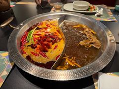 -廖掌柜·重庆鲜货火锅(上海首店)