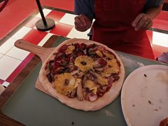 -城市大道红炉披萨烘焙坊