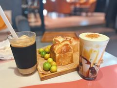 -YUMI芽米·法式烘焙·咖啡(骖鸾路店)