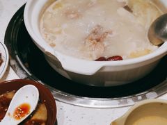 -三人行骨头王火锅(长寿店)