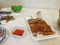 -津津菜馆(绝没分店)