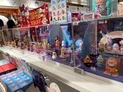 -泡泡玛特POPMART(国金街店)