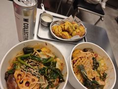 -W COLLECTIVE  DESSERT SHOP