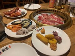 -韩京炭火烤肉自助料理(柯桥万达店)