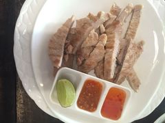 -Dang restaurant (patong phuket)