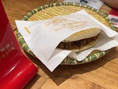 -陇上秦轩西安biangbiang面(朝龙汇店)
