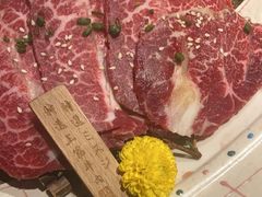 -山川小町·极番烧肉(新地假日广场店)