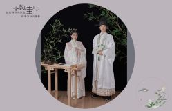 -芭莎视觉婚纱摄影(花溪店)