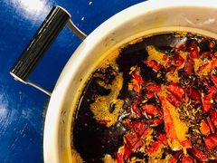 传统锅底-马路边边·成都串串(翠柏路店)