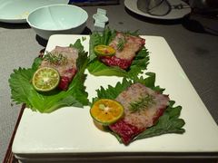 -左庭右院鲜牛肉火锅黑金店(陆家嘴中心店)