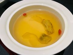 天麻豚骨汤-沈灶河豚宴·河豚融合餐厅(汉中路店)