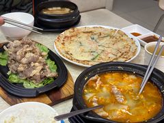 -拌来拌去石鍋拌飯(文鼎店)