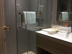 -维也纳酒店(成都春熙路李家沱地铁站店)