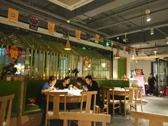 大堂-蛙蛙叫干锅年代(簋街总店)