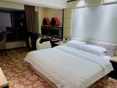 -IGenie爱精灵·万兆电竞酒店(成都火车南站凯德天府店)