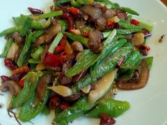 尖椒拱嘴-王妈热卤·川味馆(海昌店)