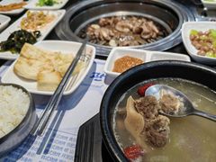 -青松馆韩国料理(香港中路佳世客店)