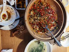 -小洞天柴火土菜馆