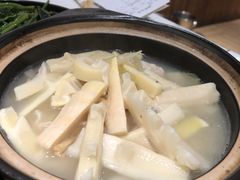 苦笋煲-原味田园·客家菜·土窑鸡(中航城君尚购物中心店)