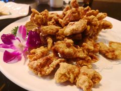 老福山炸里脊-喜乐餐厅•灯笼虾球首创者•本地小海鲜(二马路店)