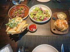 -九月里.自由花园餐厅