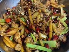 干锅牛蛙-馋嘴蛙火锅