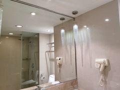 -南京双门楼宾馆(盐仓桥地铁站阅江楼店)