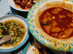 -楼兰古丽·新疆拌面·清真(华阳城店)