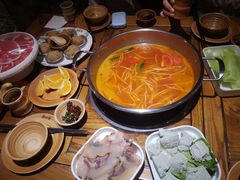 -快活林酸汤鱼鲜品火锅店(甲秀楼店)