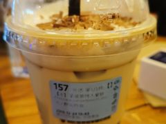 -拖板鞋咖啡旅行酒店(春熙路地铁站店)